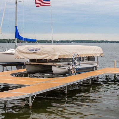 ShoreMaster Docks & Lifts | LePier Shoreline & Outdoors